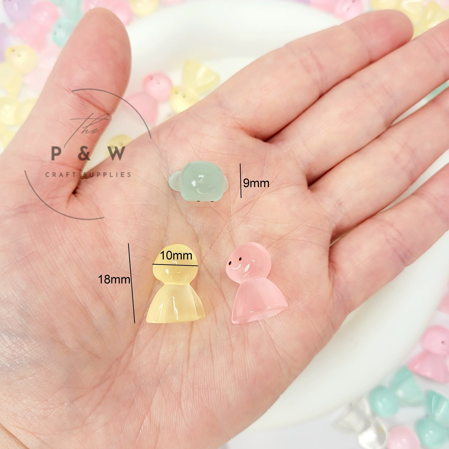 N 158 - Sunny Doll Charms