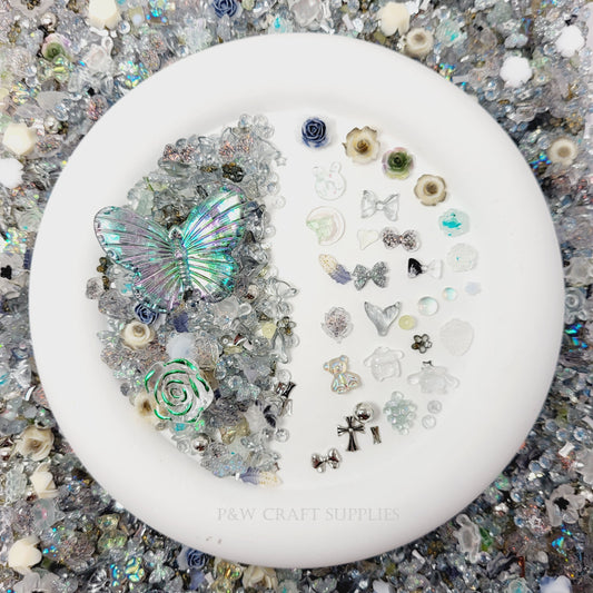 Label M107-Iridescent Elegance Mystery Mix D
