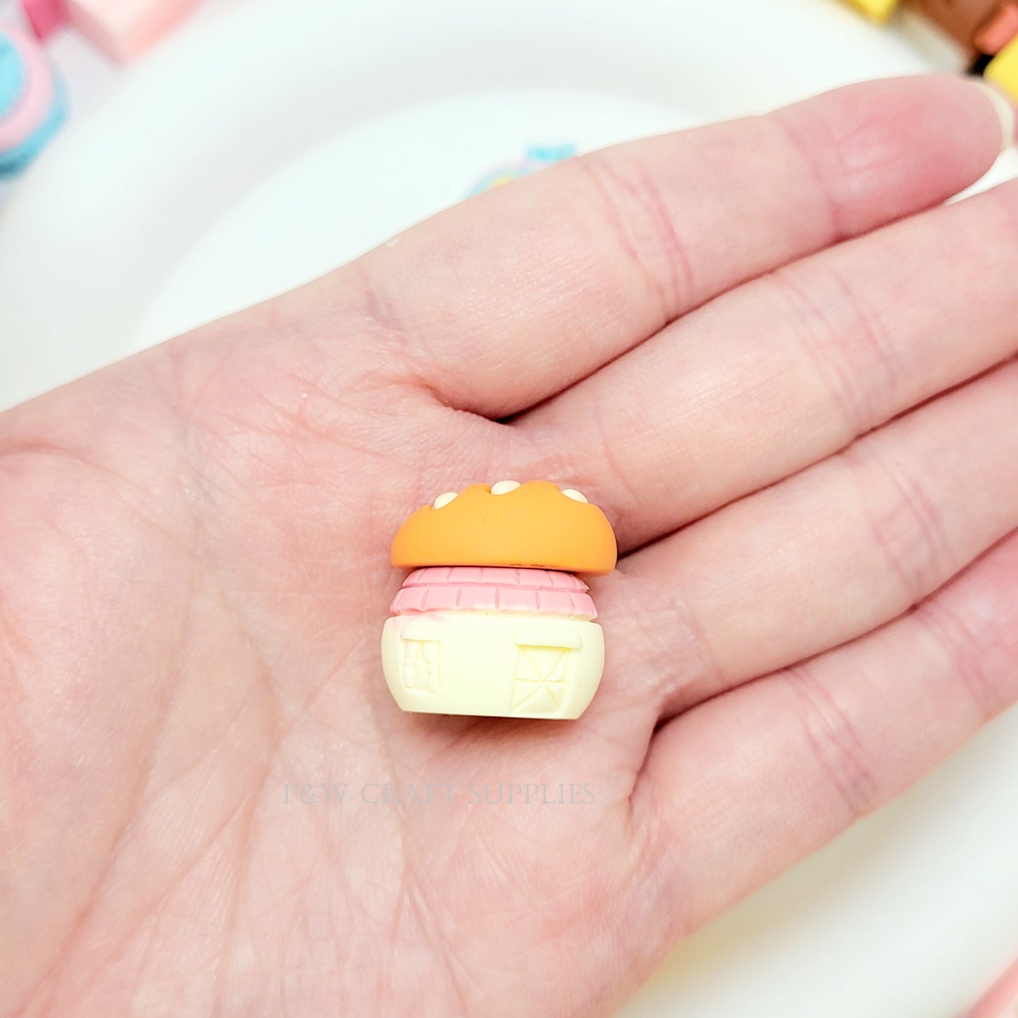 Label O35-Whimsical Dessert Town Charms D