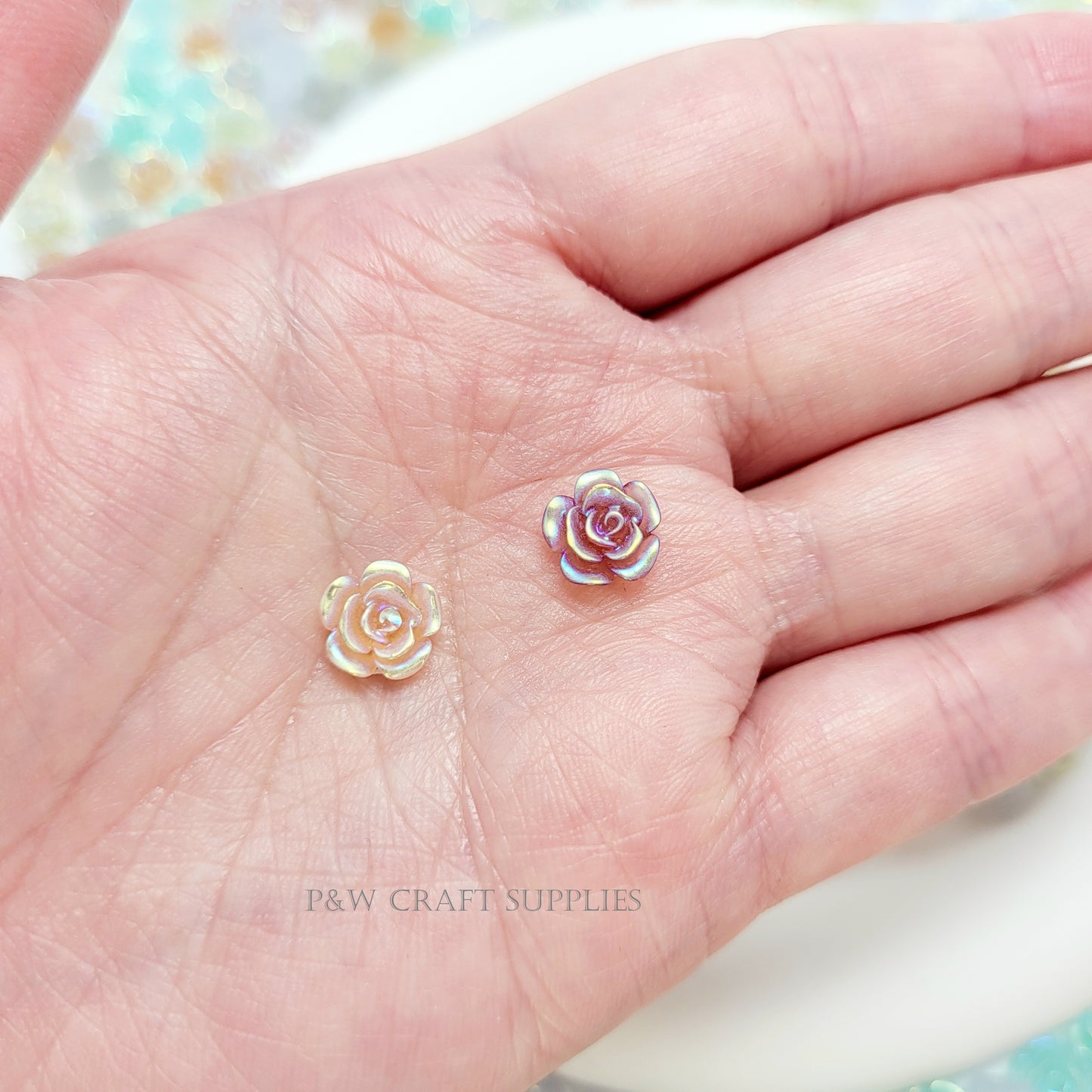 N 391- Photochromic Nail Roses - 8mm