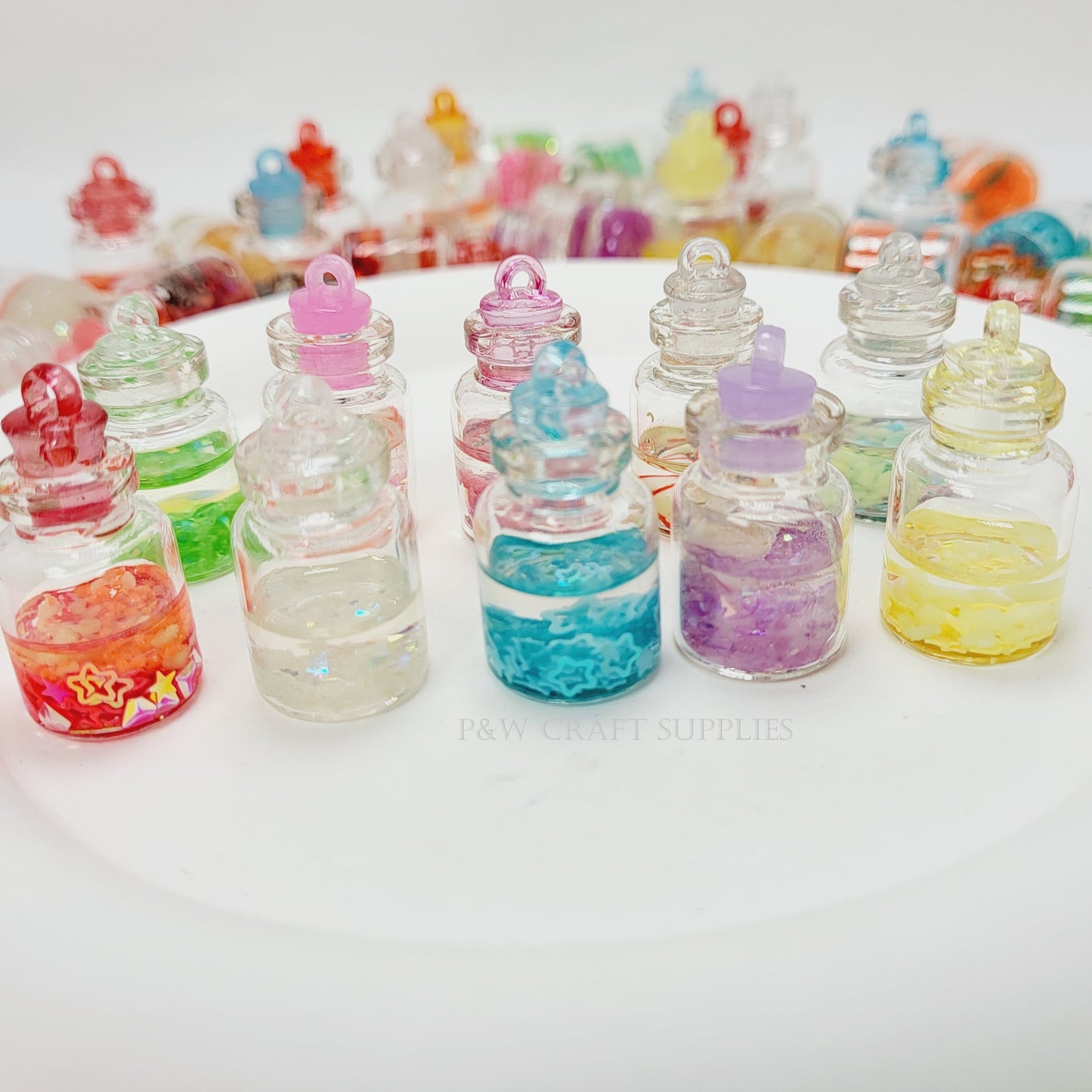 Label O68 - Glowing Potion Bottle Charms D