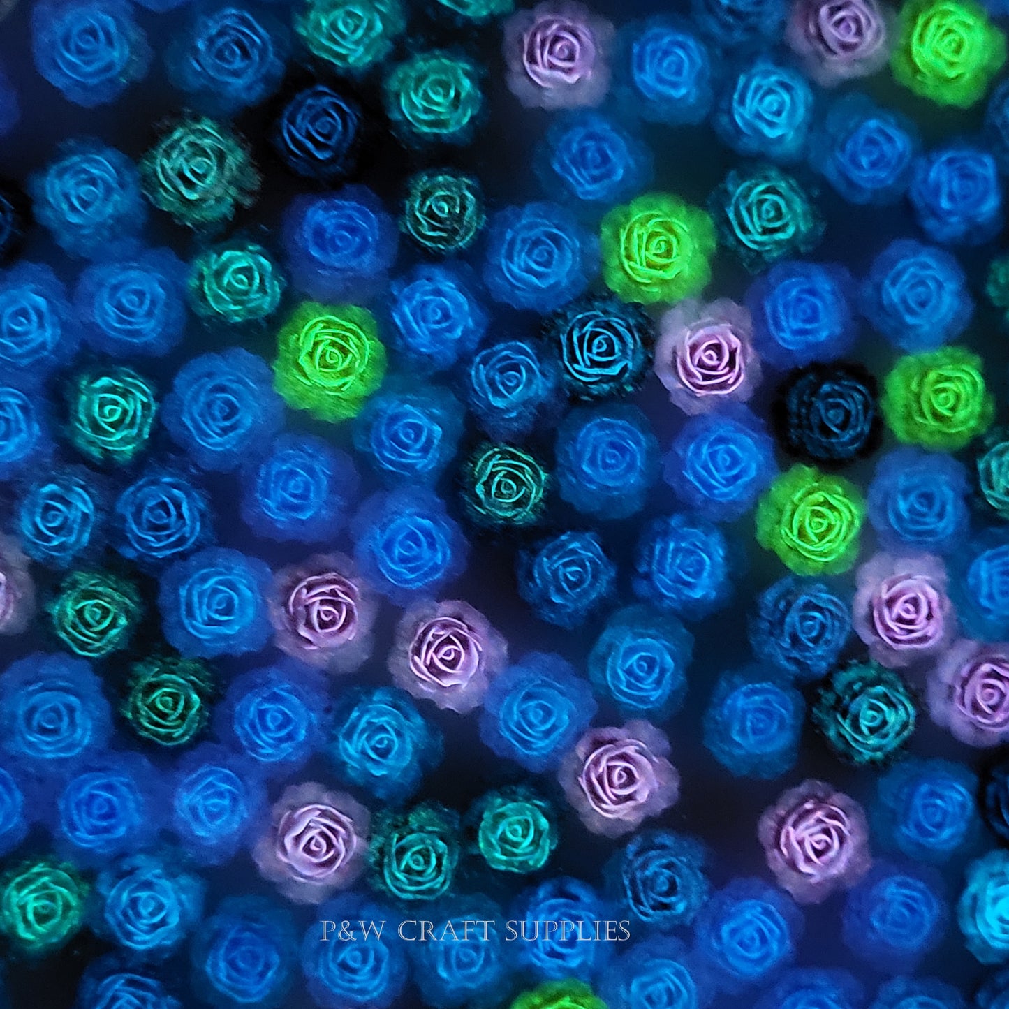 Label 529-Pastel Bloom Resin Roses-10mm D
