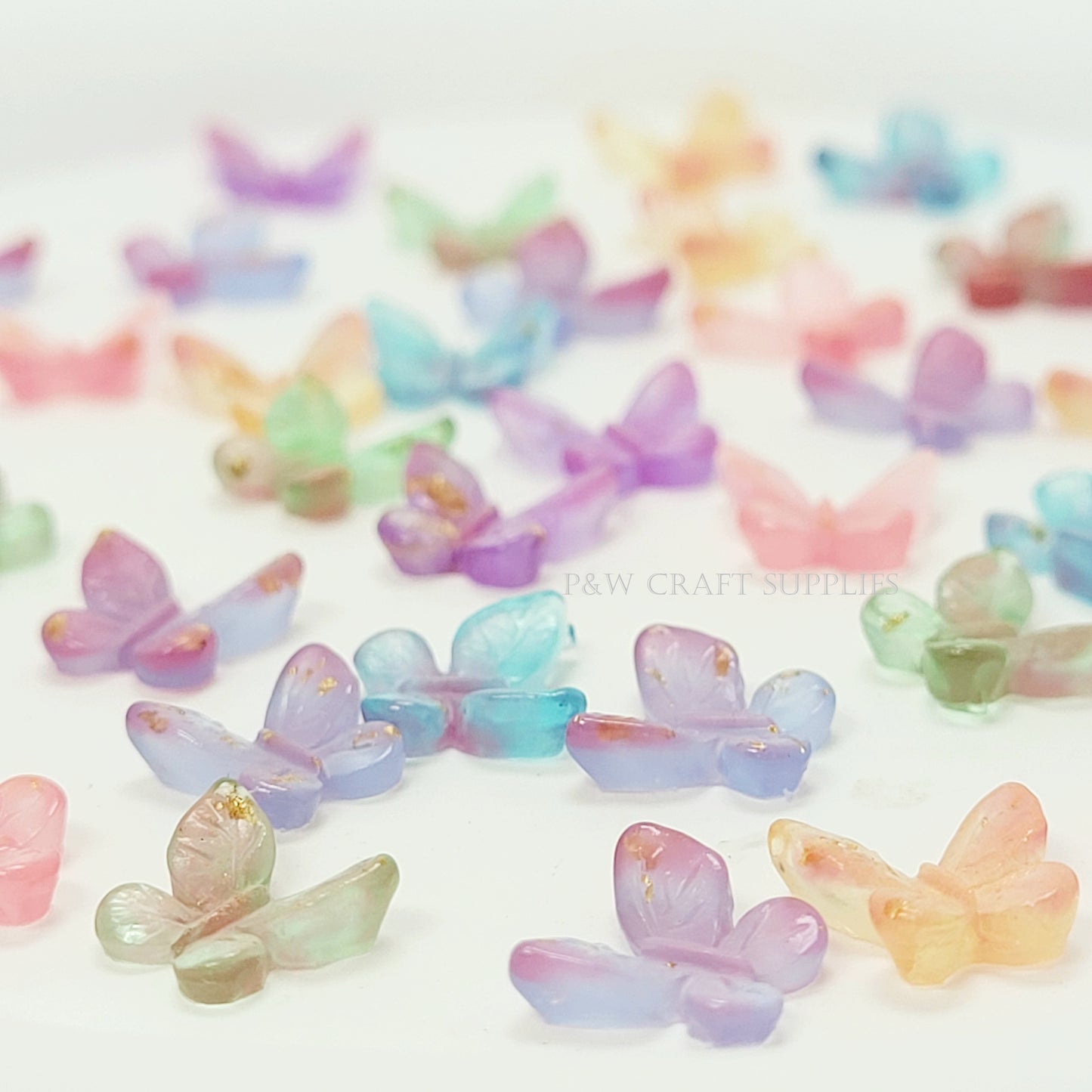 Label 142-Golden Flow Butterfly Nail Charms D