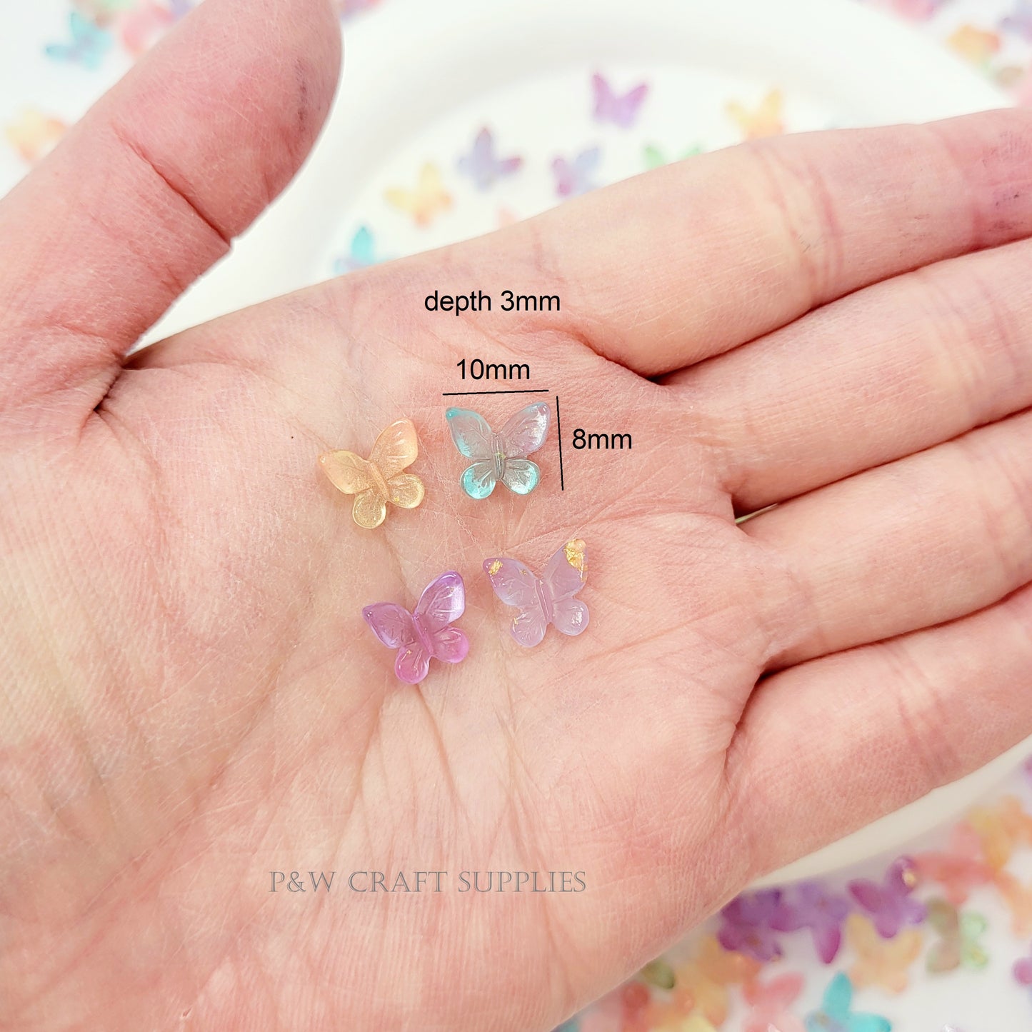 Label 142-Golden Flow Butterfly Nail Charms D