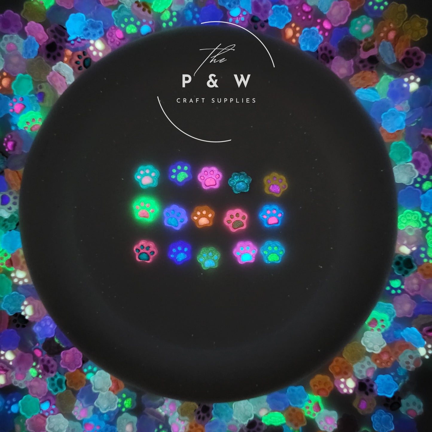 Label 530 - Neon Glow Paws