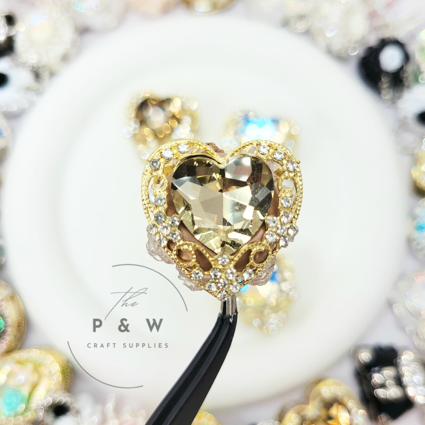 N 615 - Heart Crystal Beads