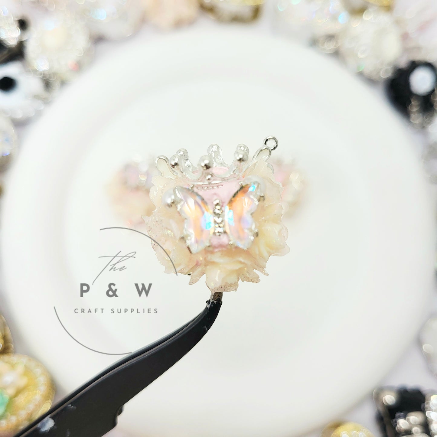 N 613 - Crown Butterfly Beads