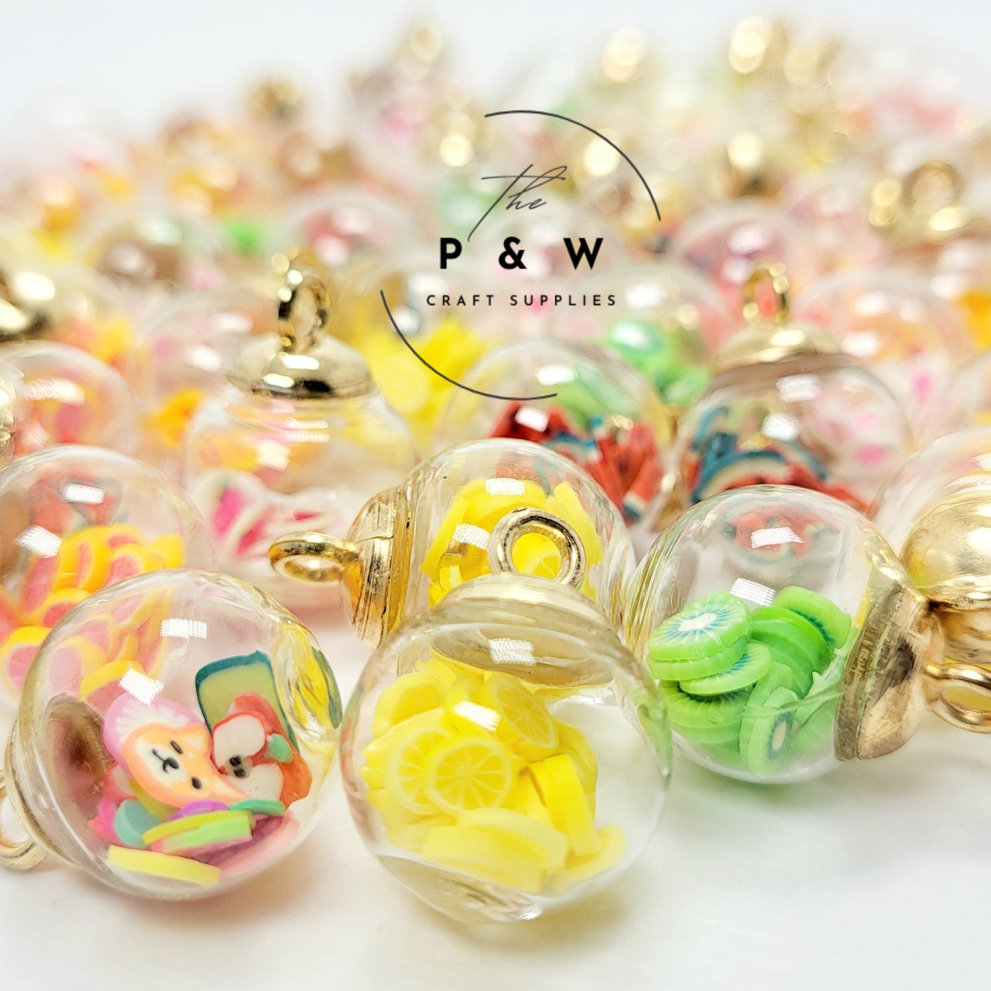 Label O29 - Fruit Wonderland Globe Charms D