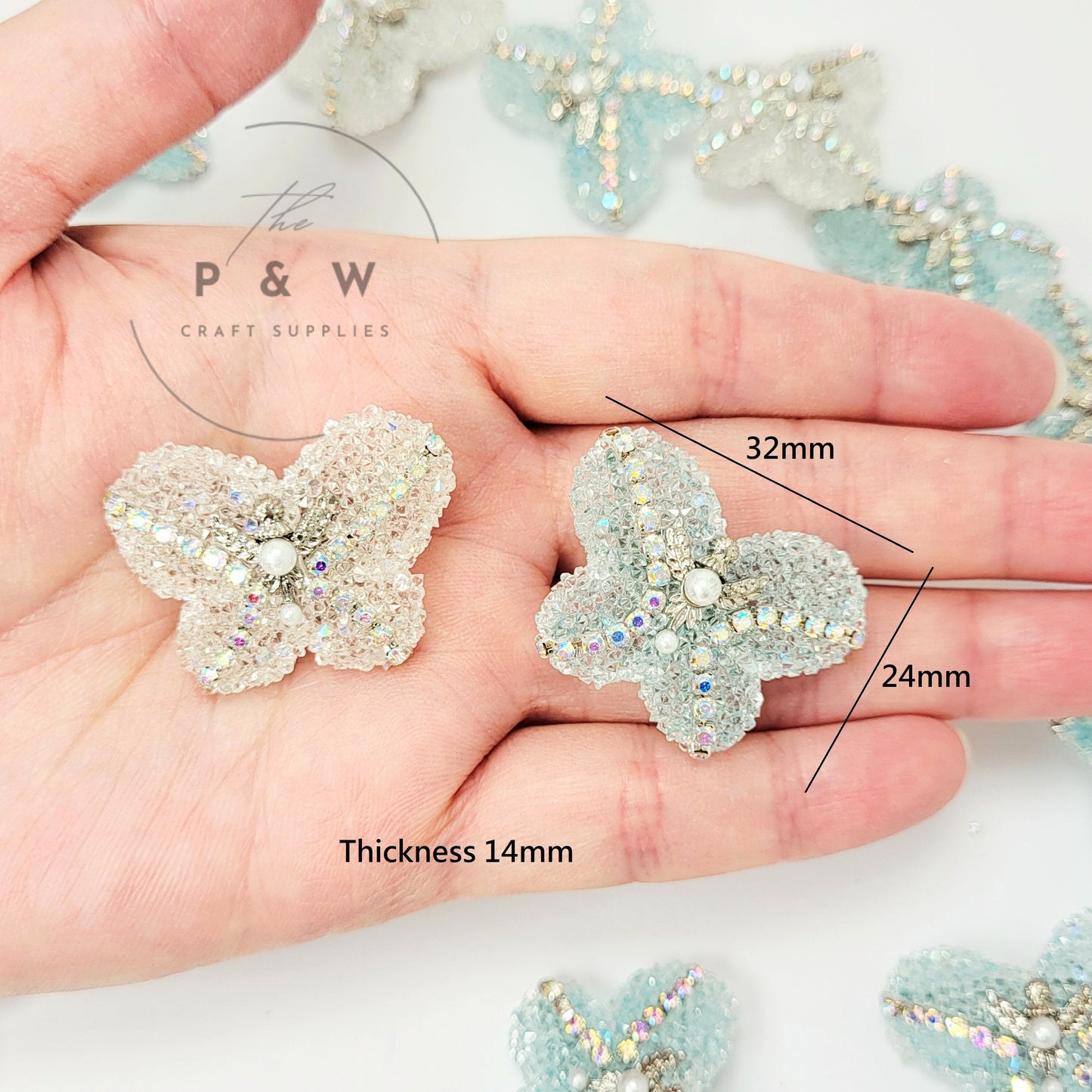 N 430 - Crystal Butterfly Beads