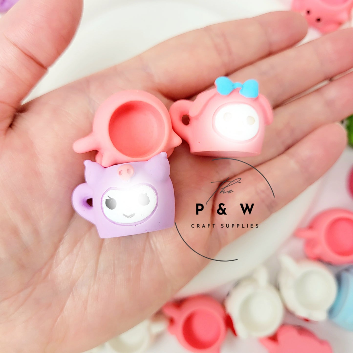 N 22 - Adorable Matt Mini Cups