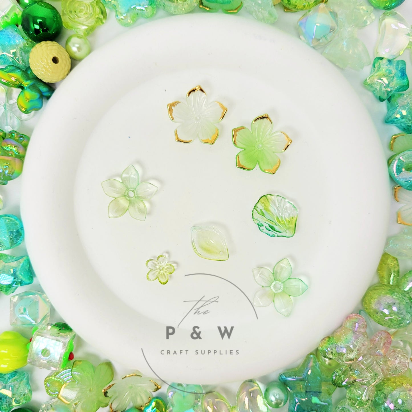 N M467 - Green Colour-Themed Beads