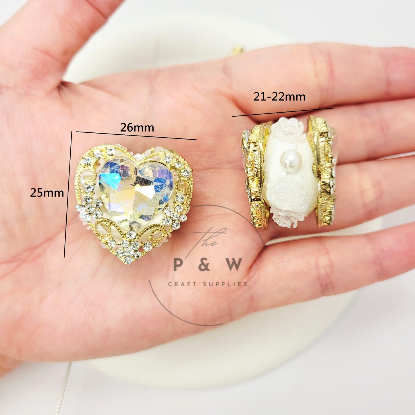 N 615 - Heart Crystal Beads