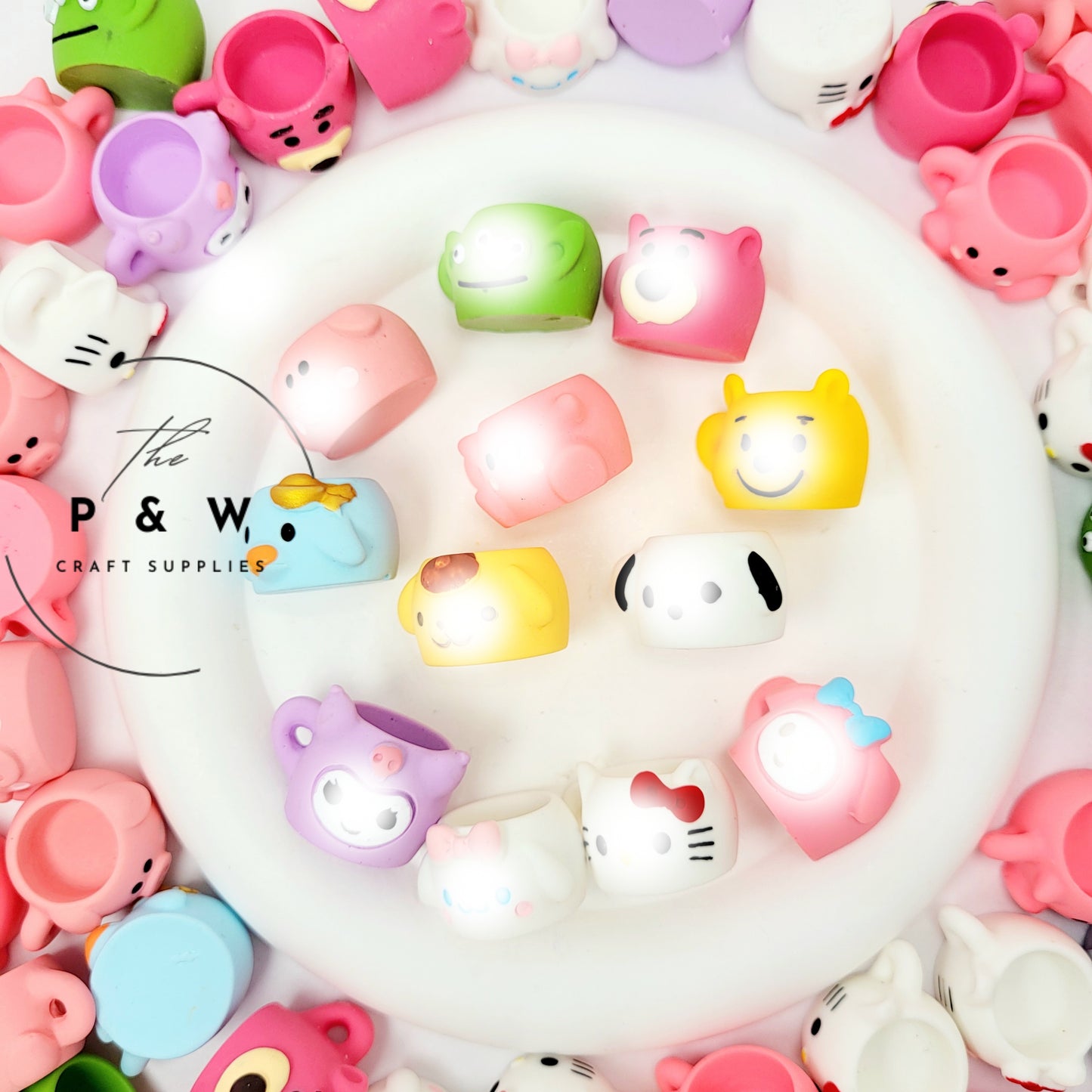 N 22 - Adorable Matt Mini Cups