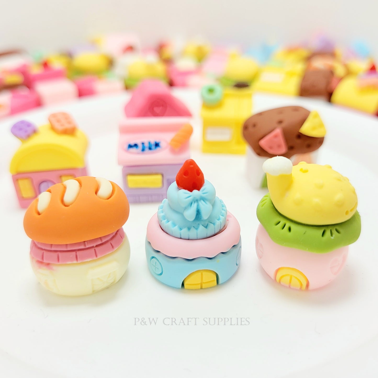 Label O35-Whimsical Dessert Town Charms D
