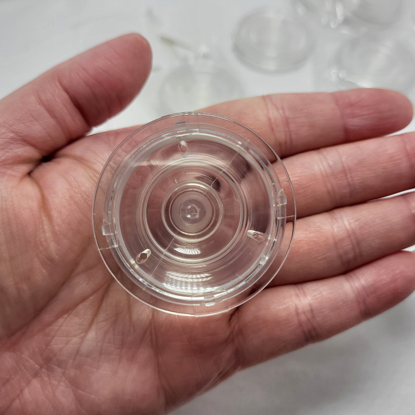 N Blank Clear Popsucket