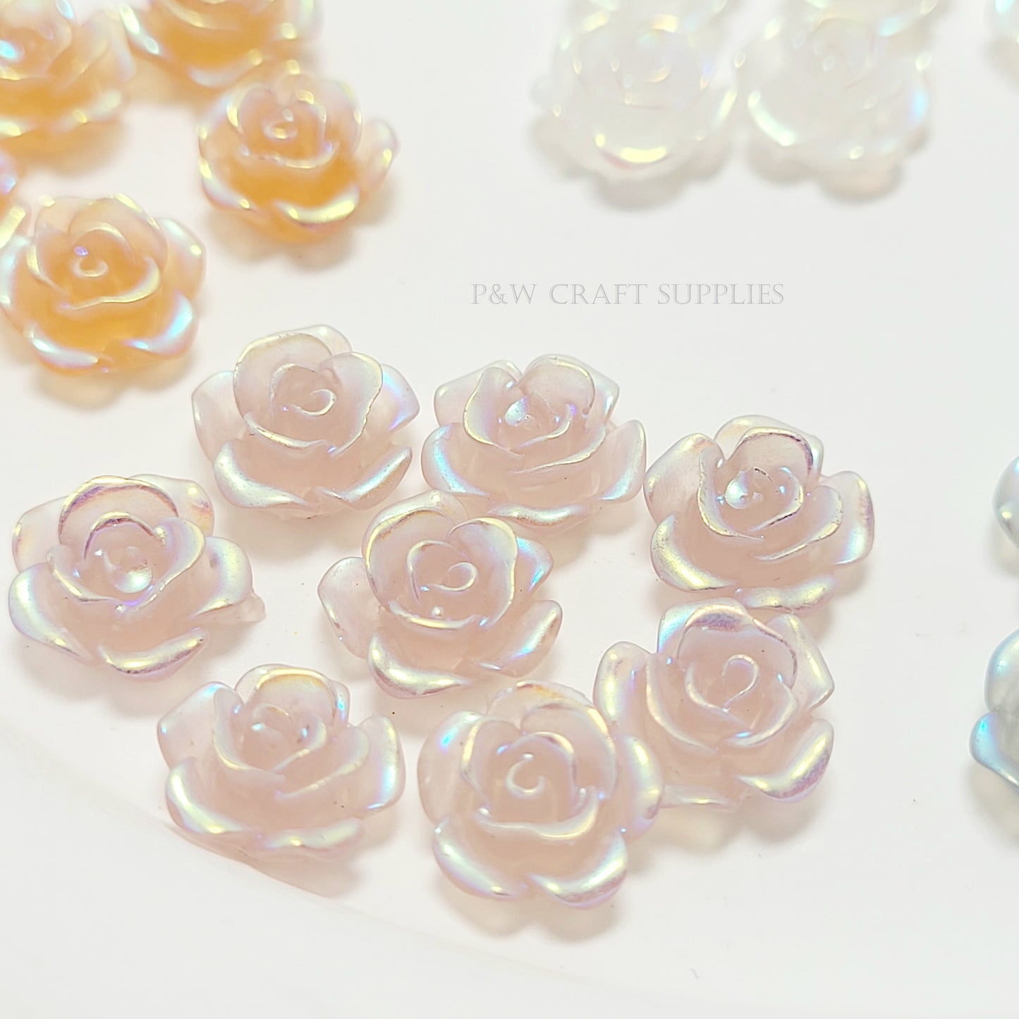 N 391- Photochromic Nail Roses - 8mm