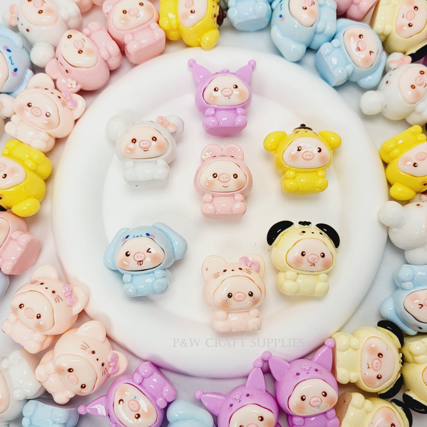 Label 190-Kawaii Piggy Dressed-Up Charms D