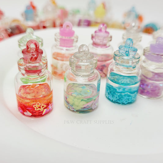 Label O68 - Glowing Potion Bottle Charms D