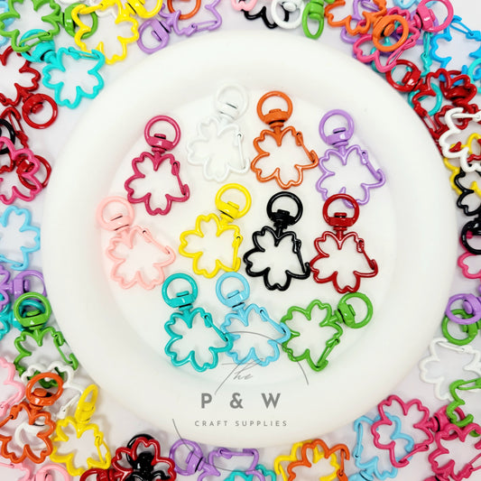 N 71 - Sakura Flower Keychain Clasps