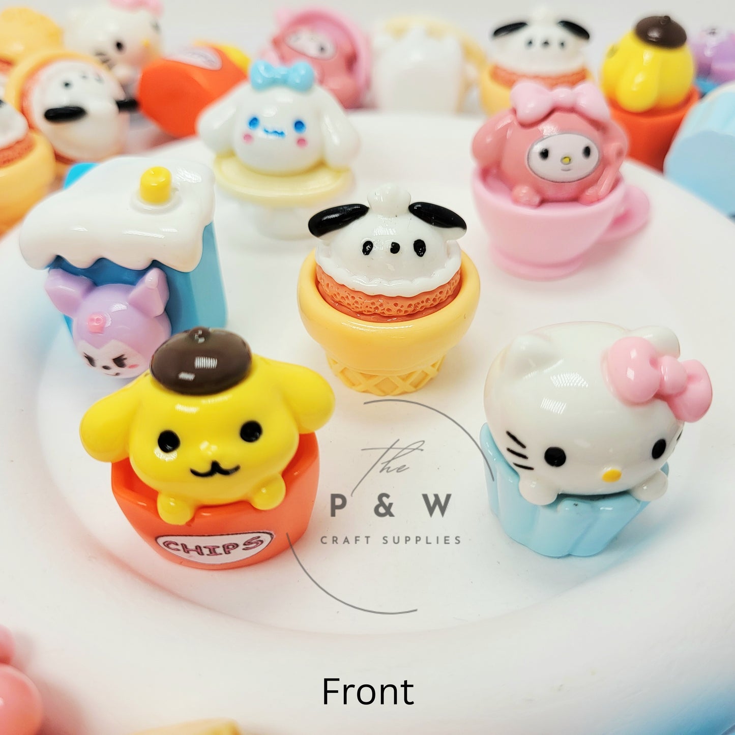 N 120 - 3D Cutie Cup Charms