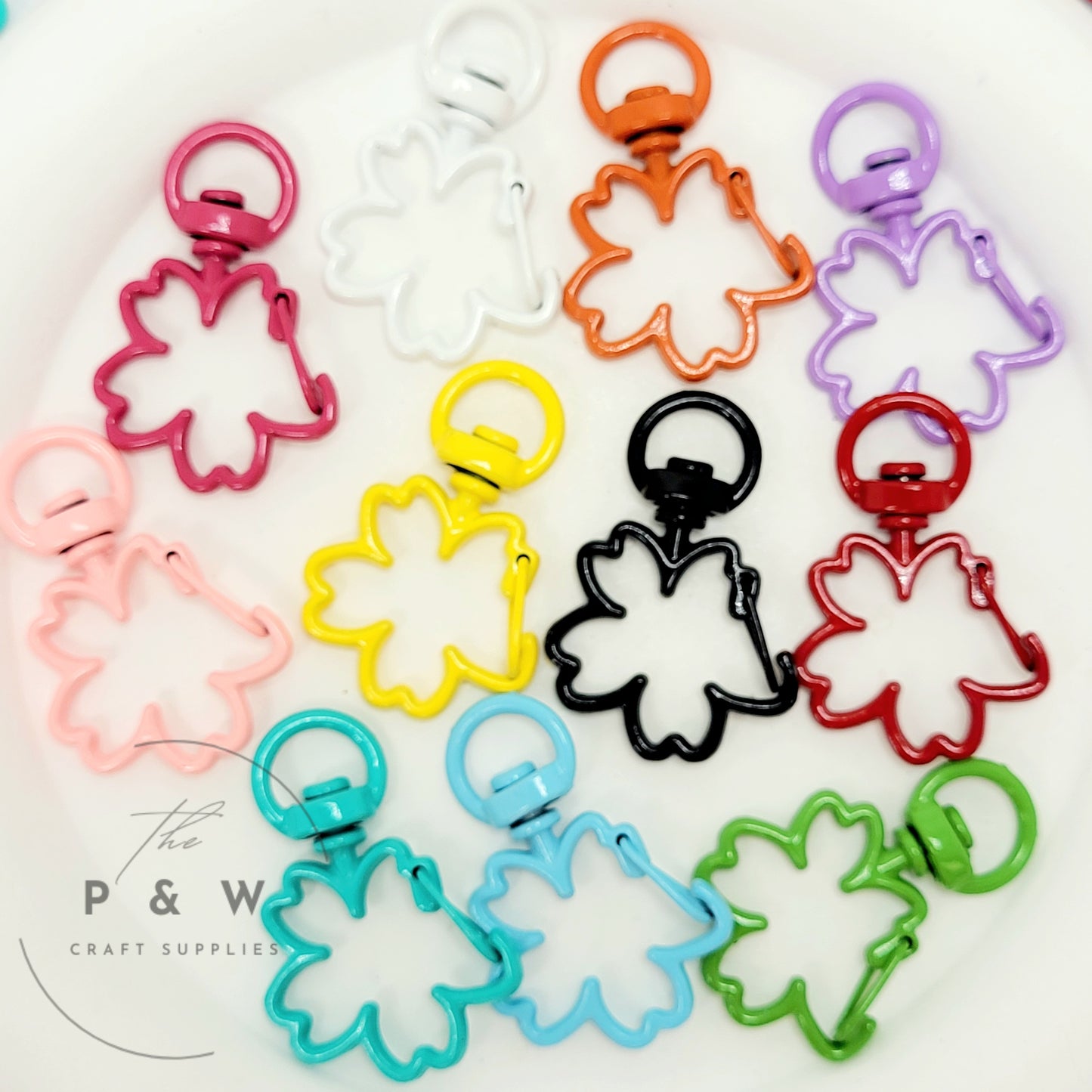 N 71 - Sakura Flower Keychain Clasps