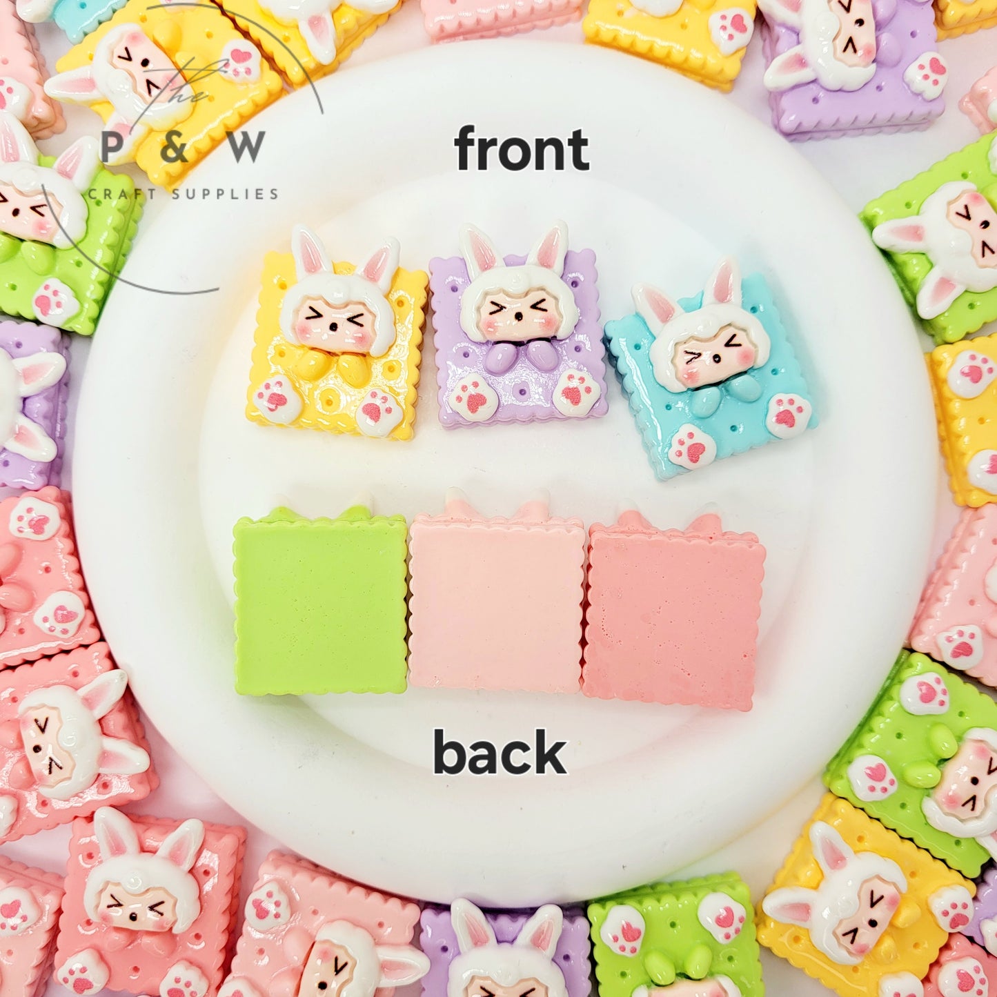 Label 122 - Kiki Biscuit Charm D