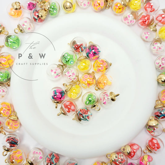 Label O29 - Fruit Wonderland Globe Charms D