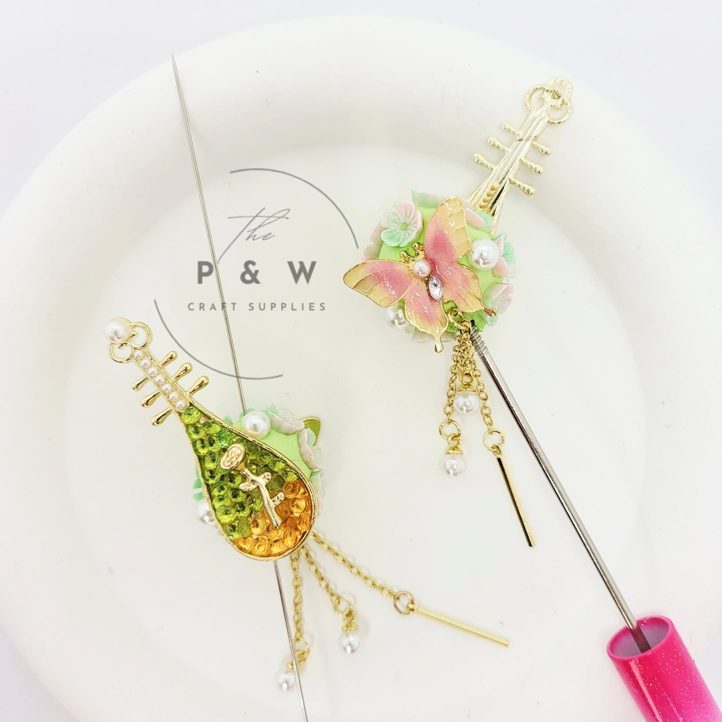 N 614 - Butterfly Pipa Beads
