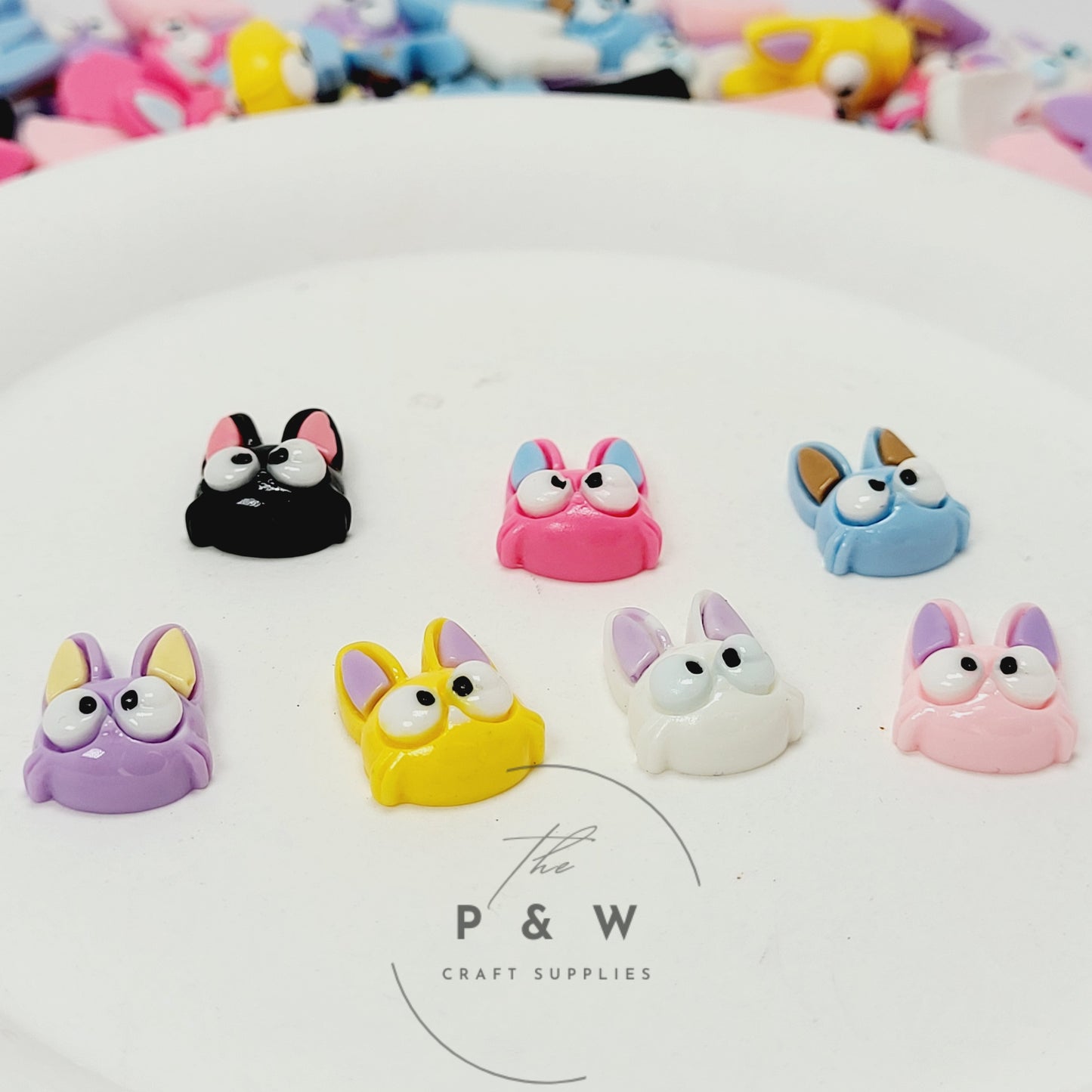 N 219 - Googly-Eyed Cat Face Charms