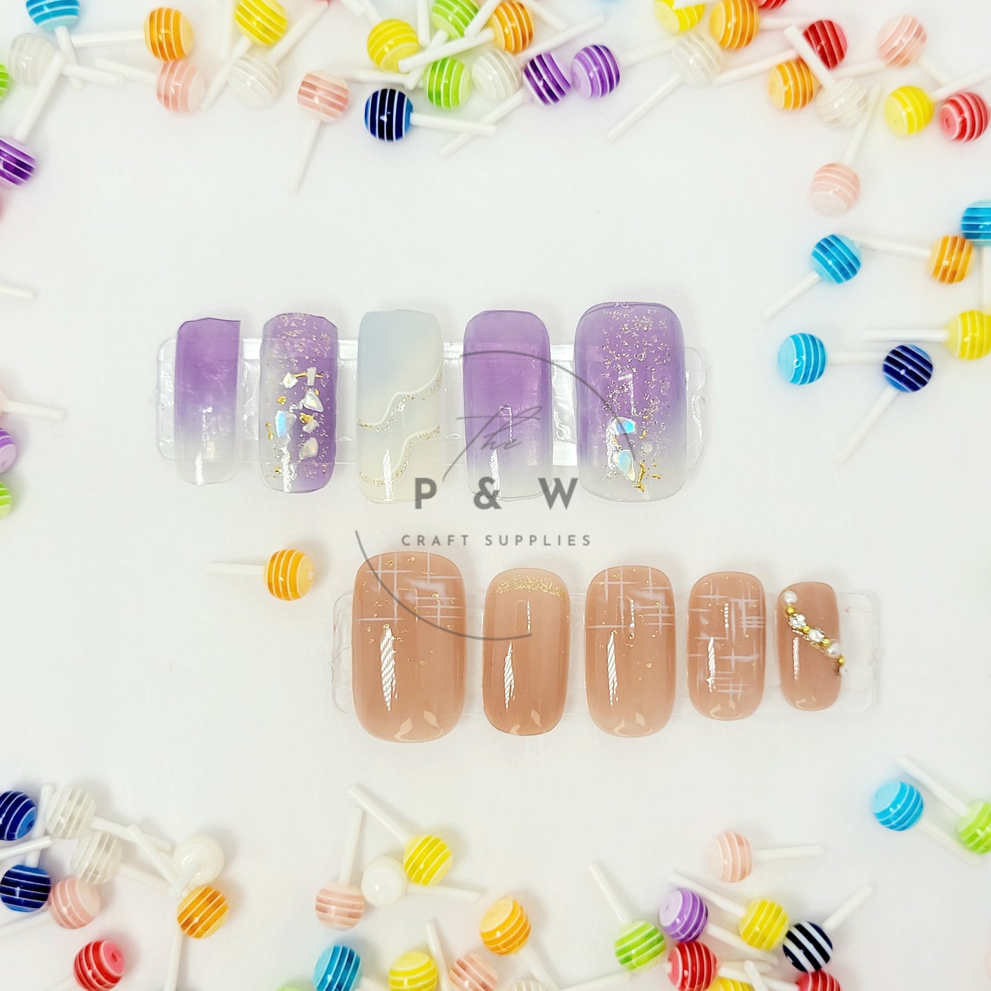 Label 26 - Mini Lollipop Nail Charms