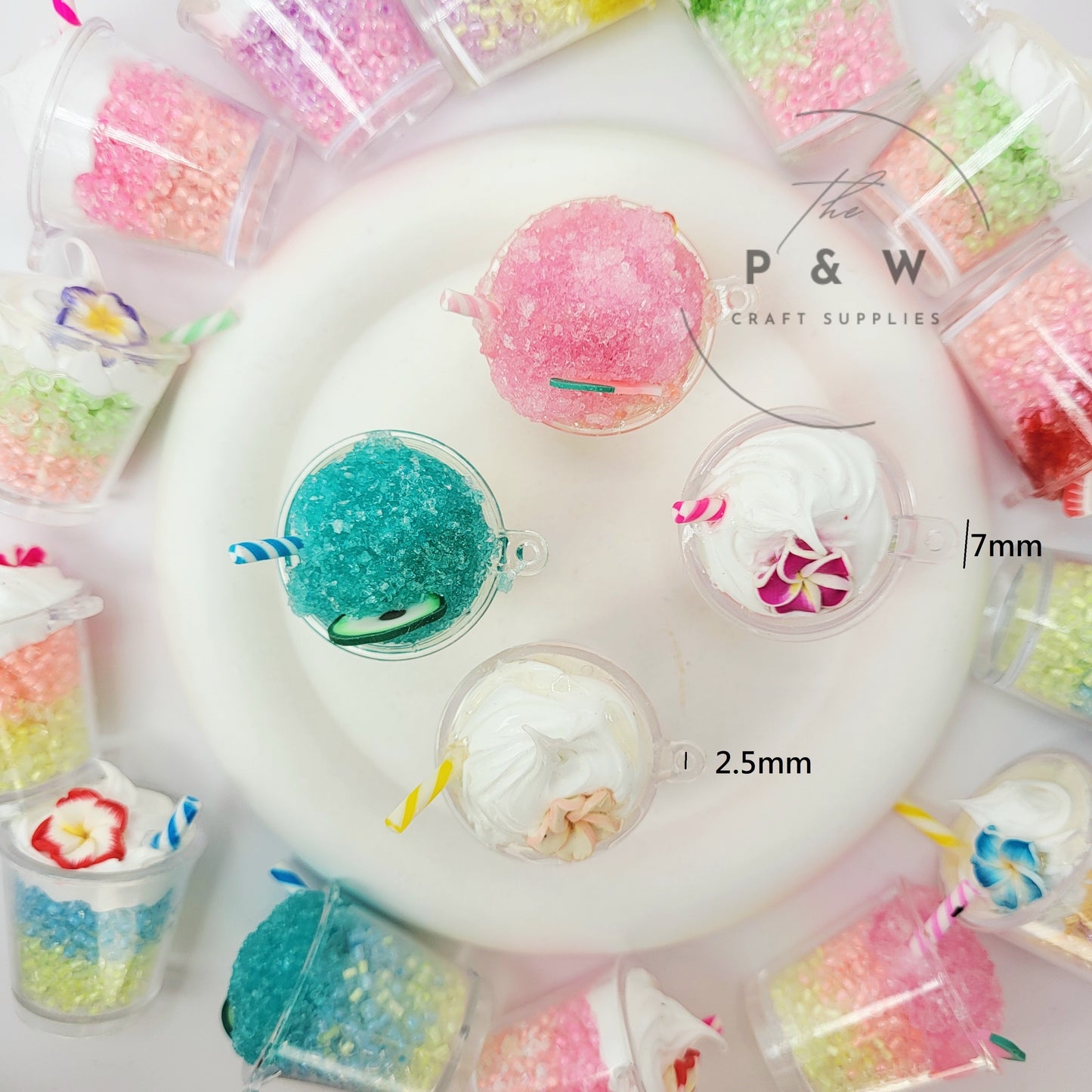 N O13 - Slushie Cup Charm