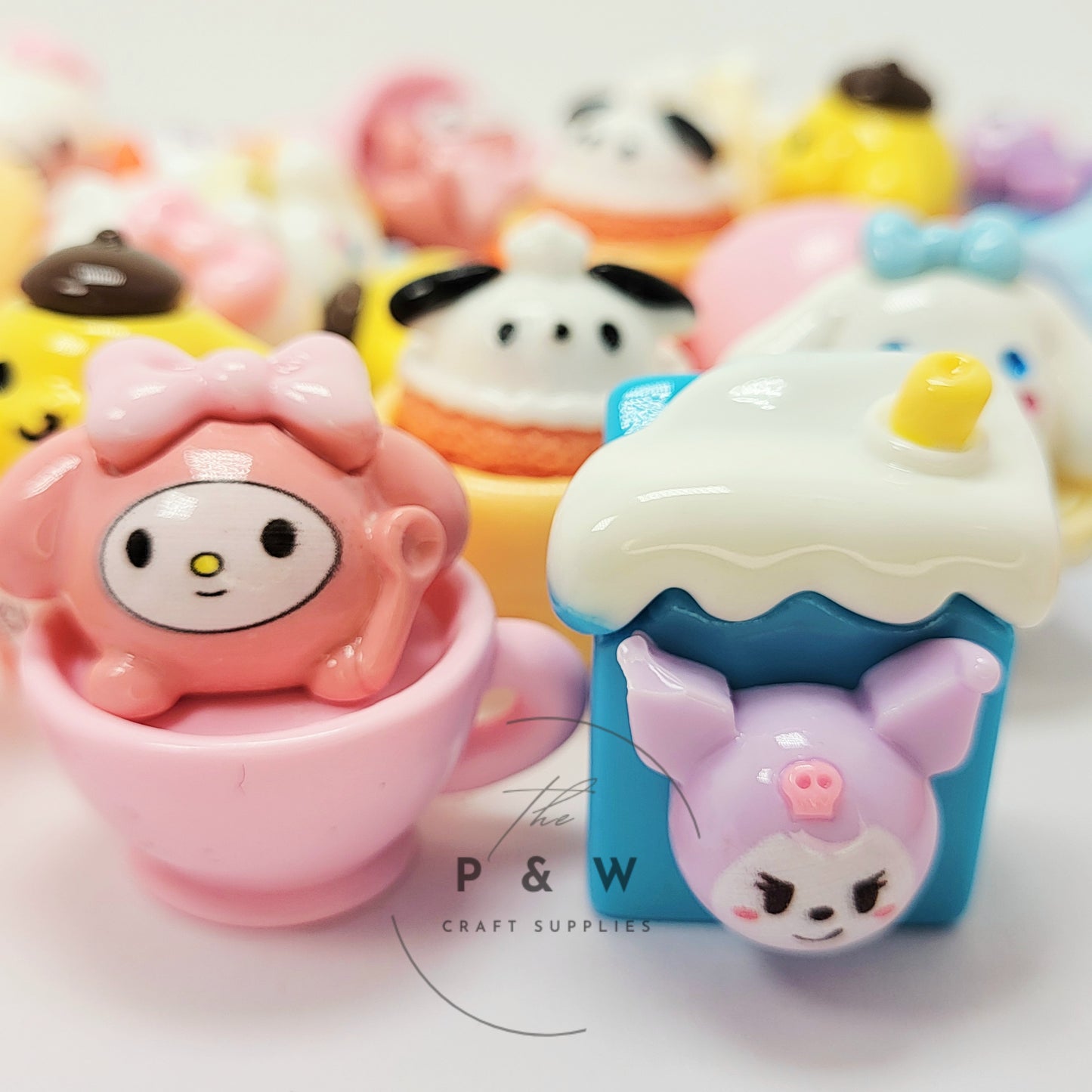 N 120 - 3D Cutie Cup Charms