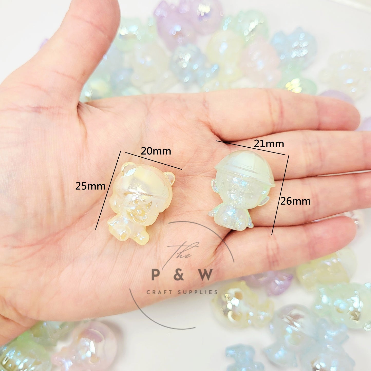 N 597A - Iridescent PM-Inspired Glow Beads