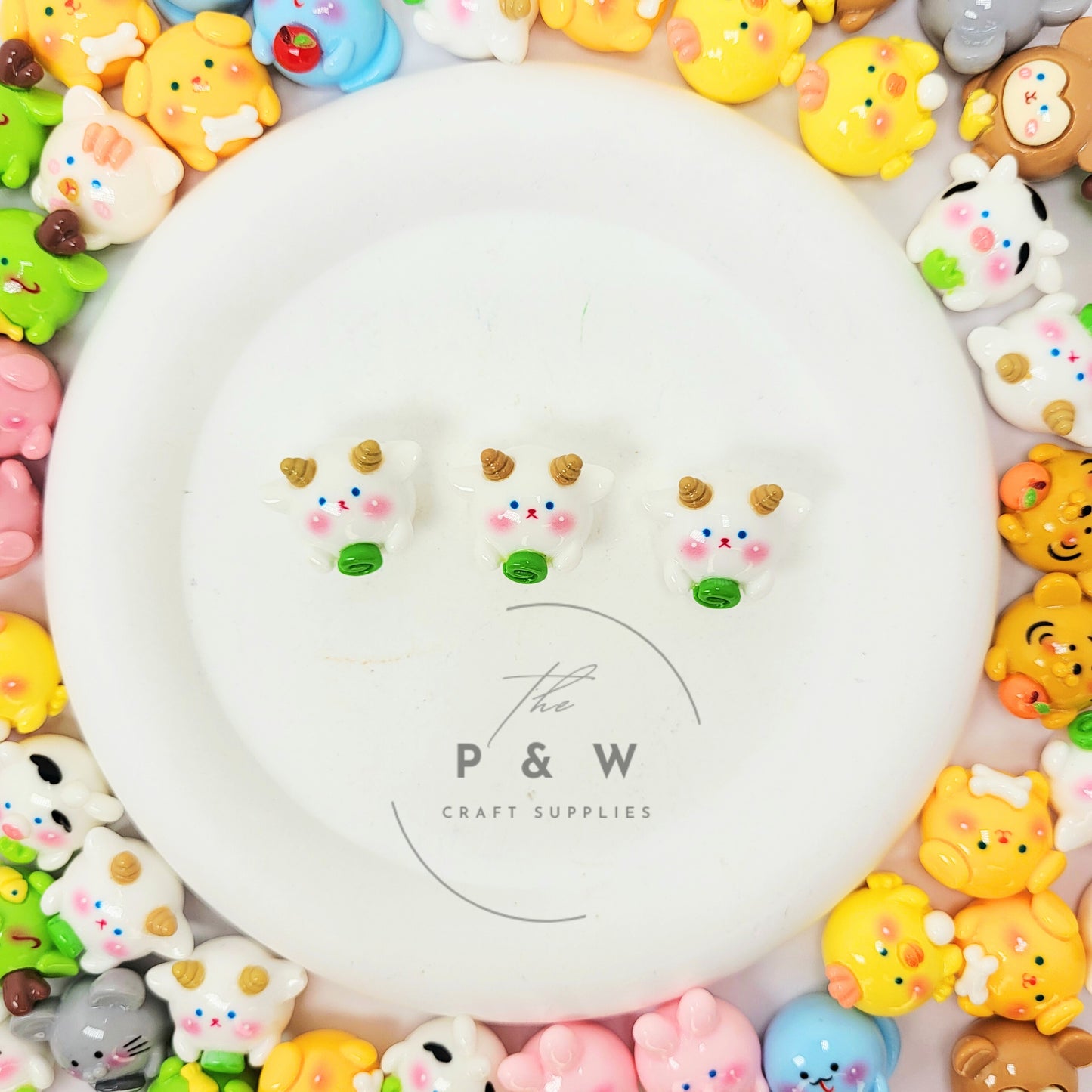 N - L120 - Solid Zodiac Animal Charms