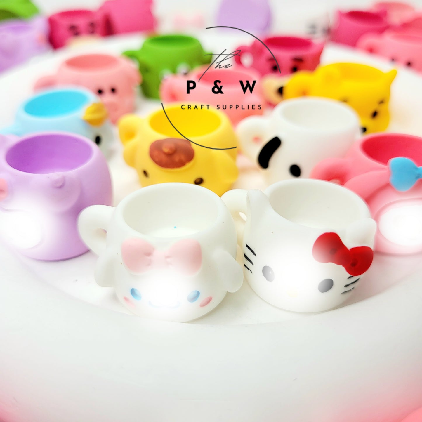 N 22 - Adorable Matt Mini Cups