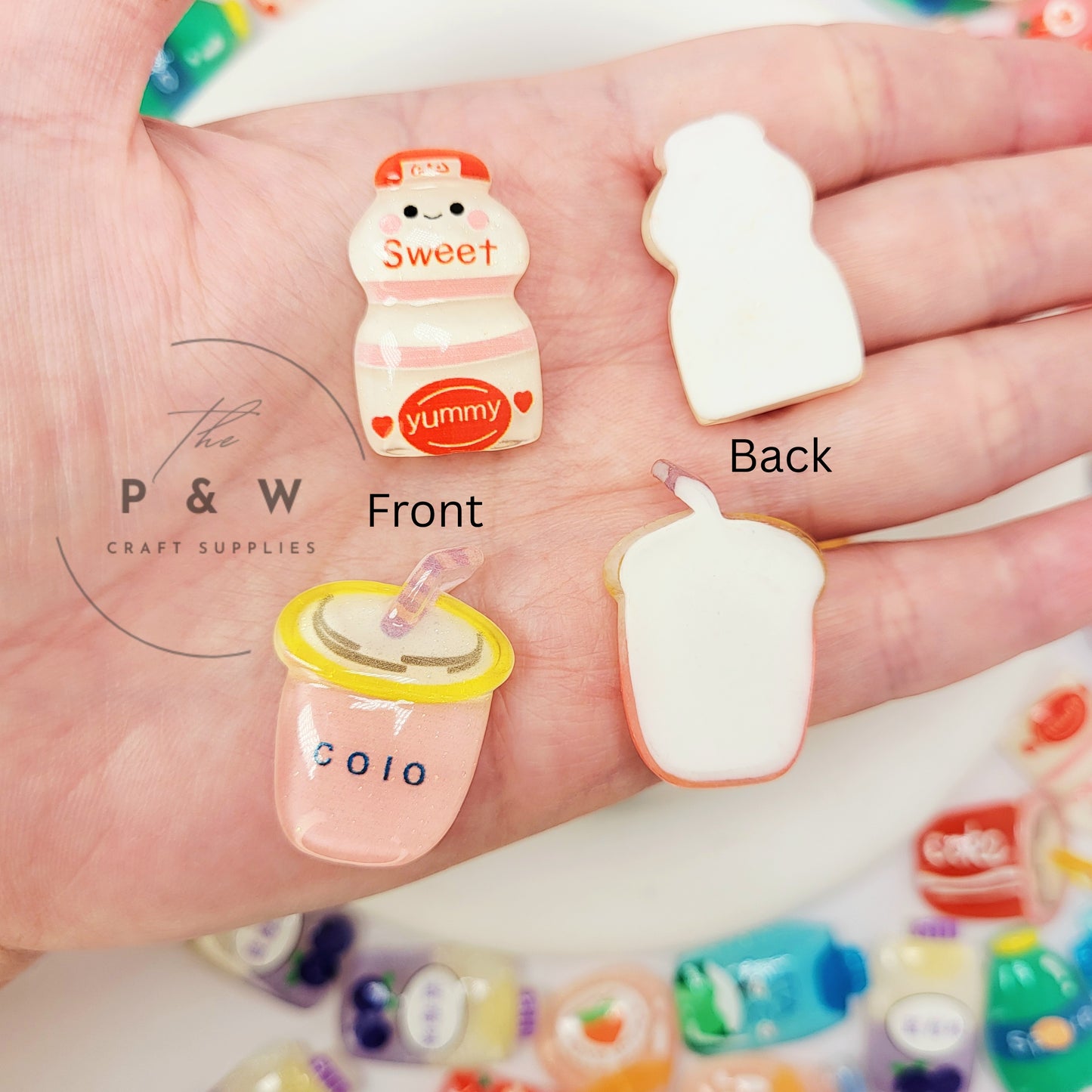 N L31 - Glitter Drink Bottle Flatback Charms