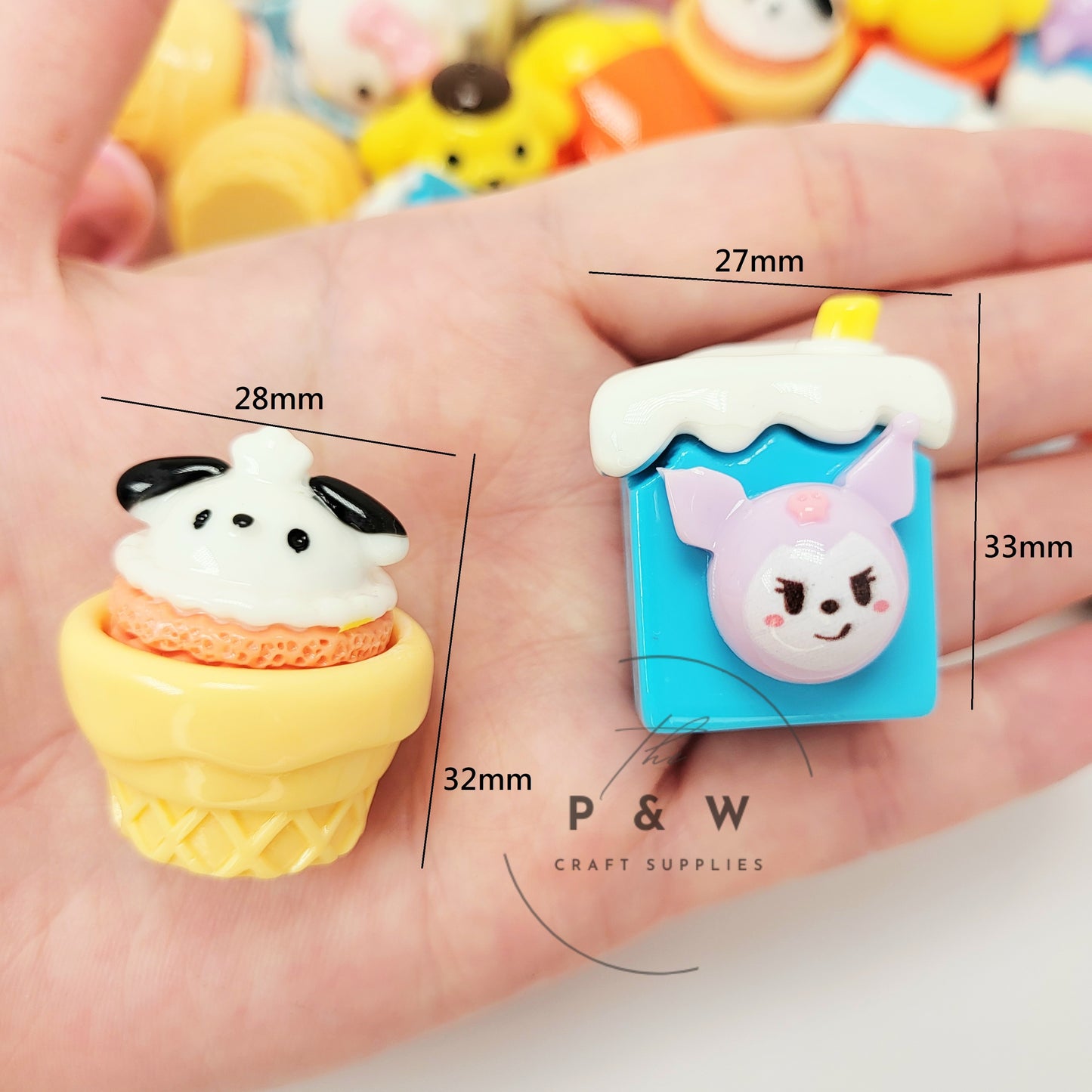 N 120 - 3D Cutie Cup Charms
