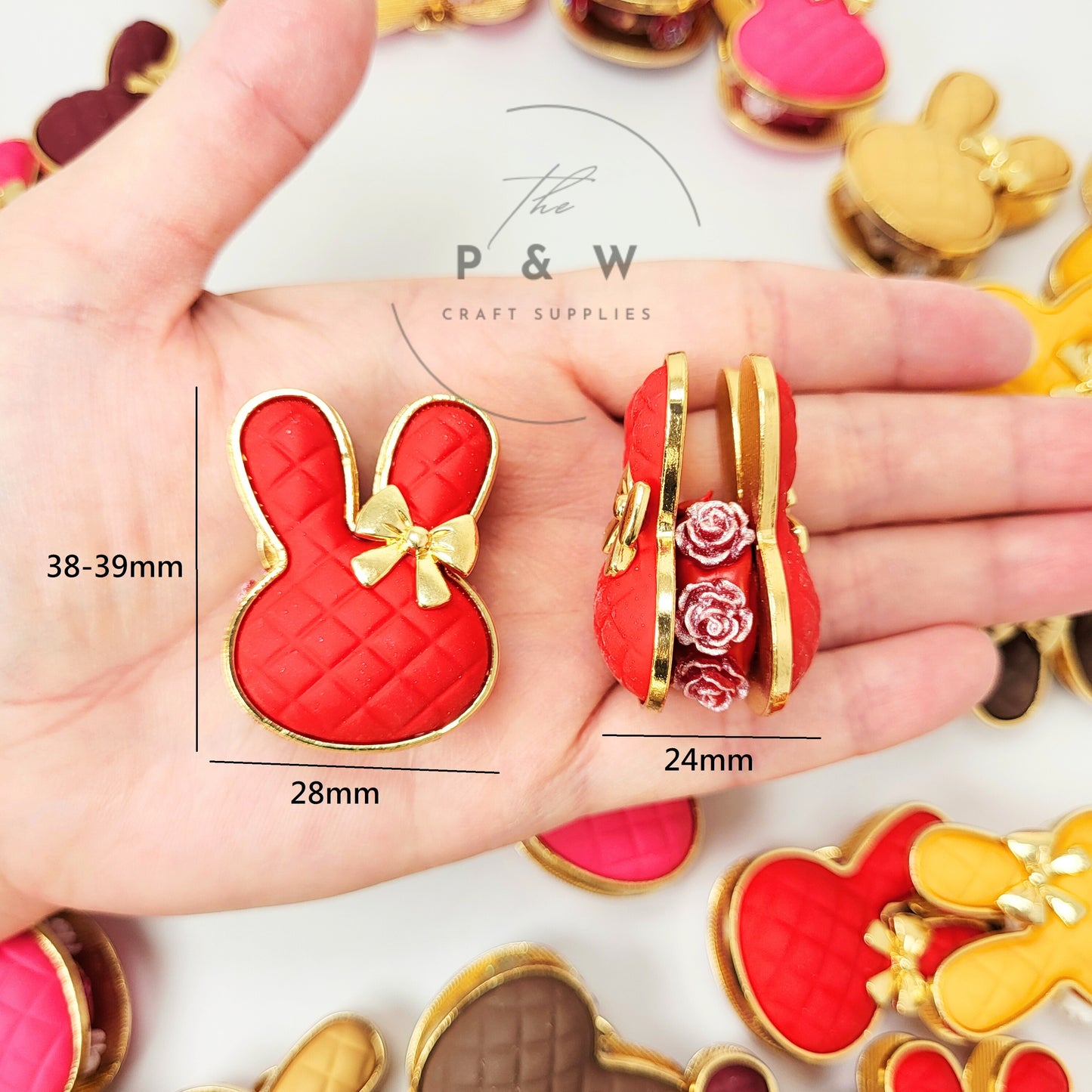 N 635 - Bunny Bow Embellishment Beads