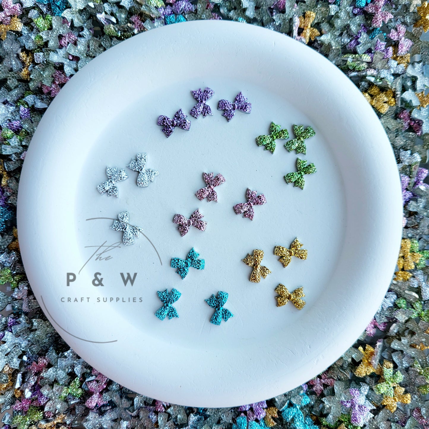 Label 130 - Glitter Bow Nail Charms