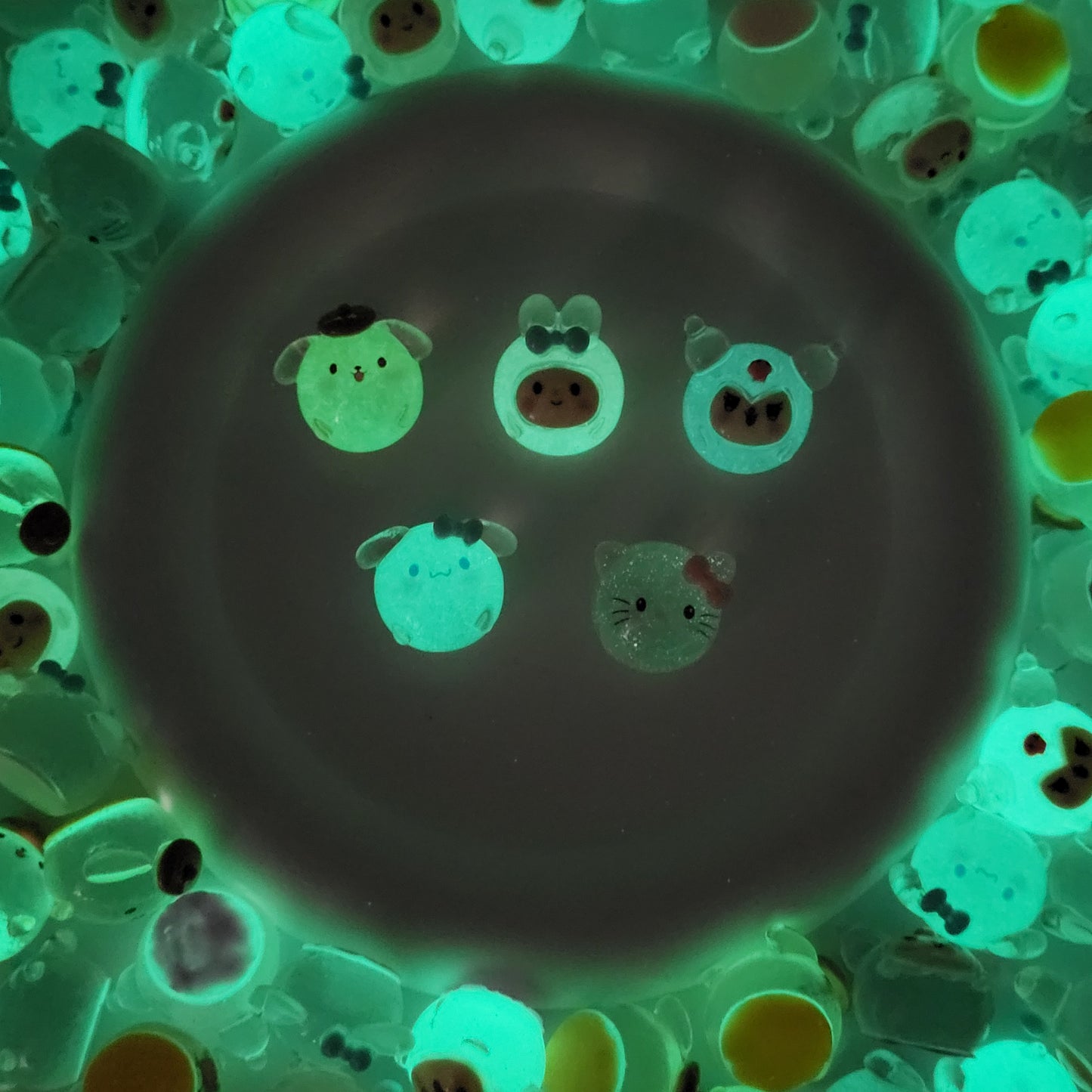 Label O106 - Chubby Clear Charmies D